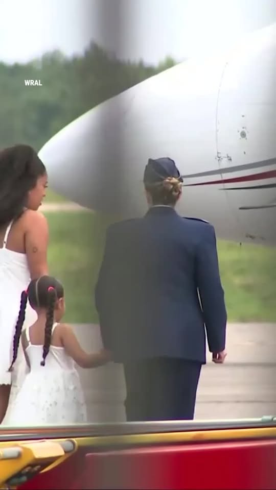 Fox News Reel of a fallen soldier returning home